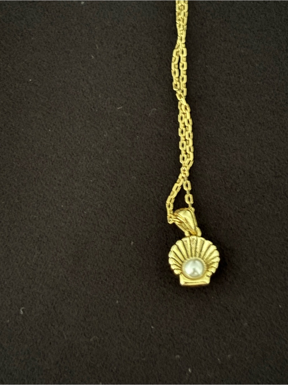 Gold Shell Pendant Necklace with Pearl Accent - Women's Jewelry